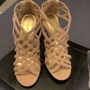 Anne Michelle suede gladiator booties/pumps